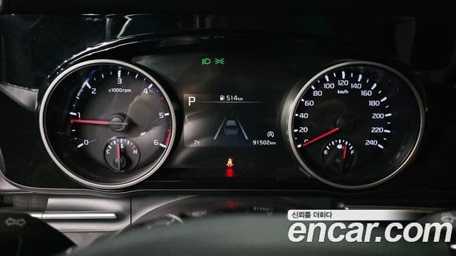 Kia Carnival 2021 — Şəkil 8/20