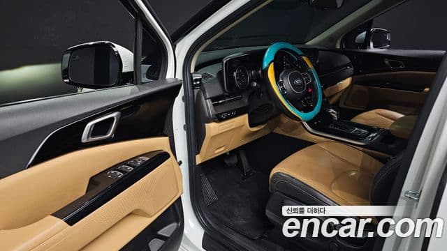 Kia Carnival 2021 — Şəkil 11/20