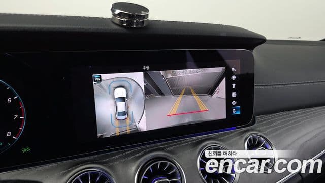 Mercedes-Benz CLS-Class 2023 — Photo 10/20