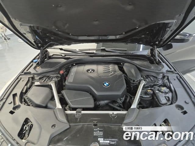 BMW 5 Series 2020 — Фото 13/19