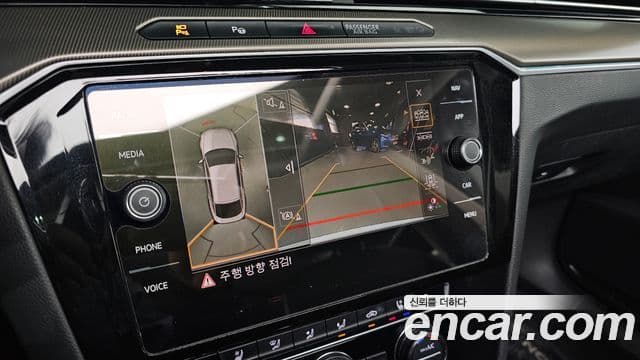 Volkswagen Arteon 2019 — ფოტო 15/20