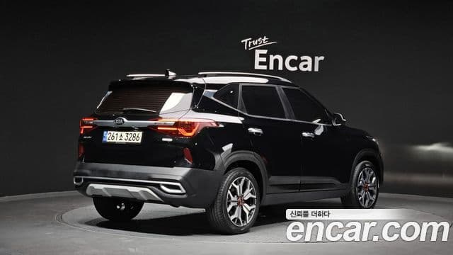 Kia Seltos 2021 — Şəkil 2/20