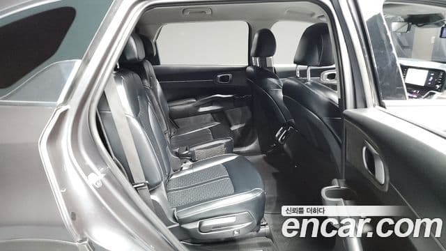 Kia Sorento 2021 — Şəkil 12/20