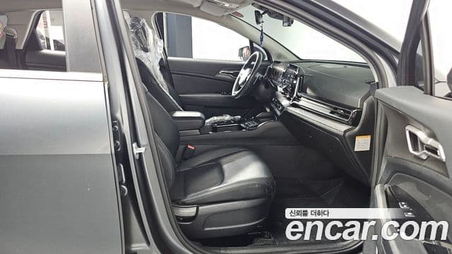 Kia Sportage 2022 — Şəkil 11/20