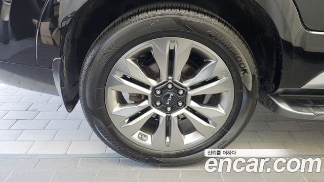 Kia Mohave The Master 2022 — ფოტო 5/20