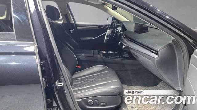 Genesis Electrified G80 2020 — Şəkil 11/20