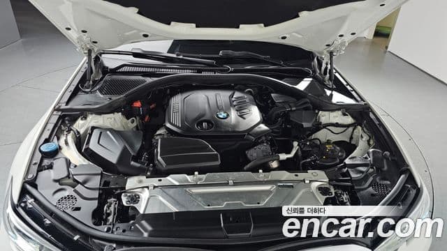 BMW 3 Series 2019 — Şəkil 6/20