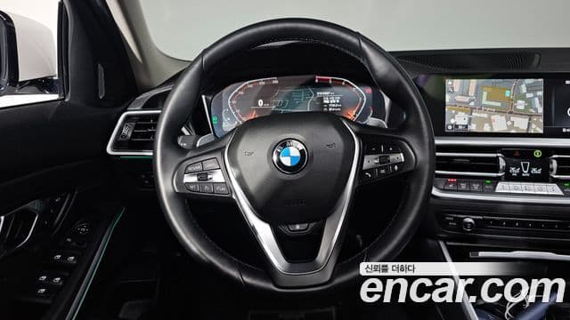 BMW 3 Series 2019 — Şəkil 13/20