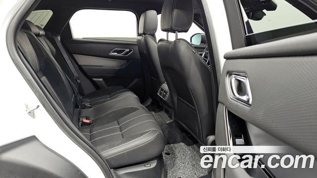 Land Rover Range Rover Velar 2023 — ფოტო 10/20
