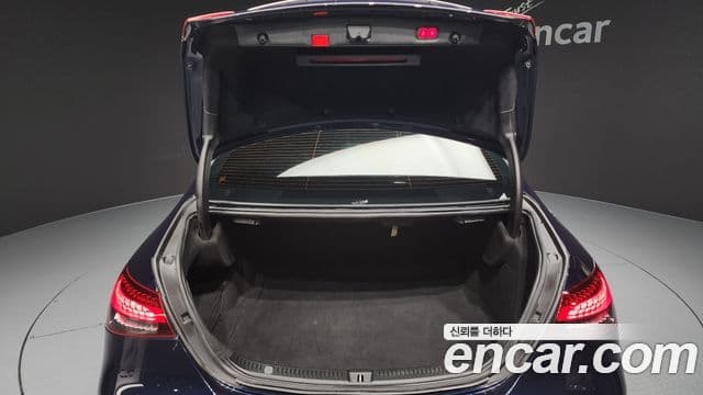 Mercedes-Benz E-Class 2020 — фото 20 из 20