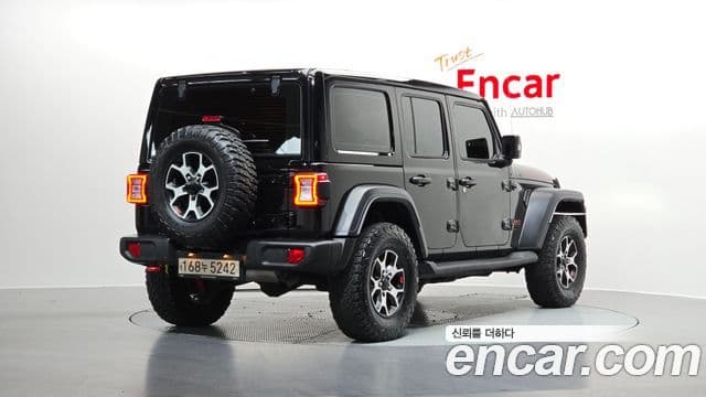 Jeep Wrangler 2020 — Photo 19/20
