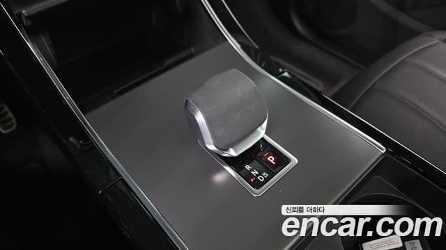 Land Rover Range Rover Evoque 2024 — Şəkil 9/20