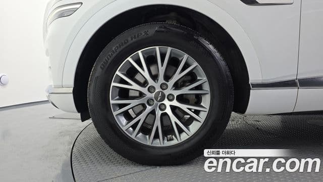 Genesis GV80 2020 — ფოტო 5/20