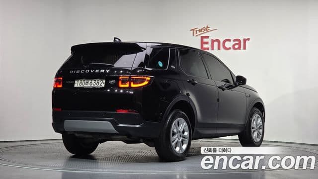 Land Rover Discovery Sport 2021 — ფოტო 2/20