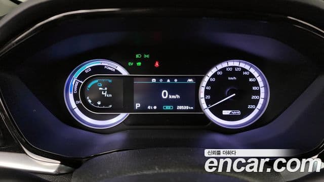 Kia Niro 2020 — ფოტო 8/20