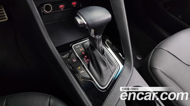 Kia Niro 2020 — ფოტო 9/20