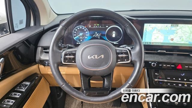 Kia Carnival 2023 — Şəkil 13/20