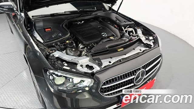Mercedes-Benz E-Class 2021 — Şəkil 9/20