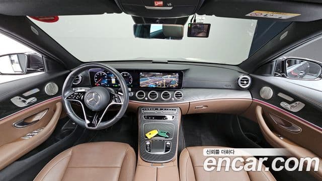Mercedes-Benz E-Class 2021 — Şəkil 14/20