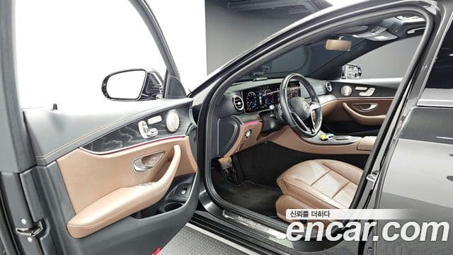 Mercedes-Benz E-Class 2021 — Şəkil 5/20