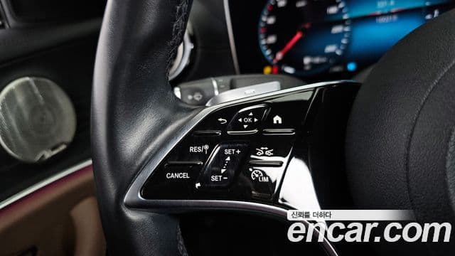 Mercedes-Benz E-Class 2021 — Şəkil 15/20