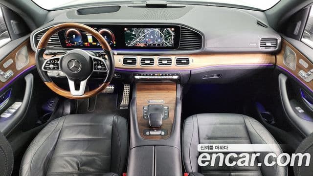 Mercedes-Benz GLS-Class 2021 — Photo 12/20
