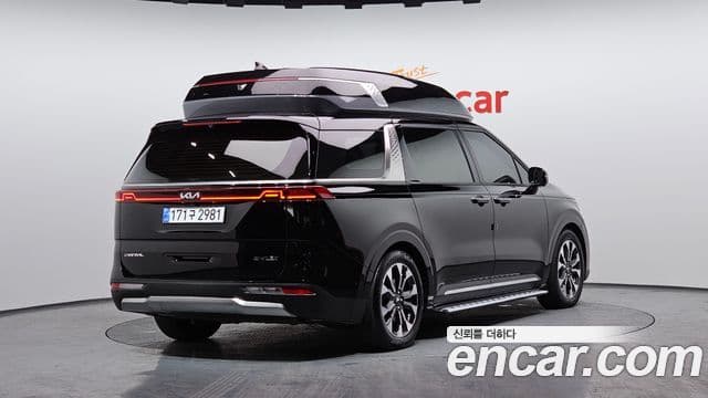 Kia Carnival 2023 — Şəkil 2/20