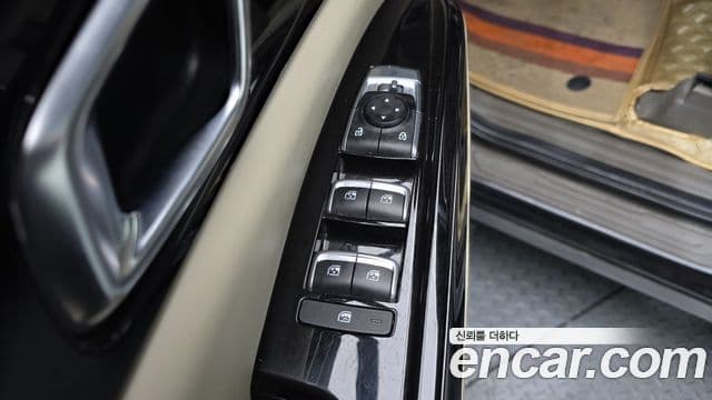 Kia Carnival 2023 — Фото 14/20