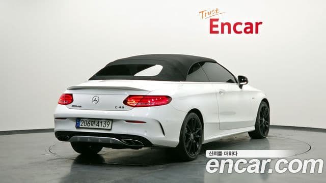Mercedes-Benz C-Class 2018 — Фото 18/20