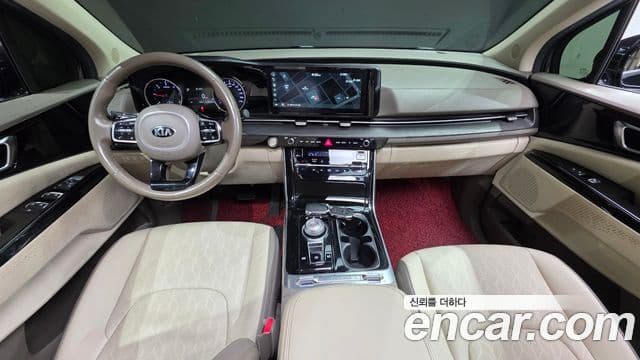 Kia Carnival 2020 — ფოტო 10/20