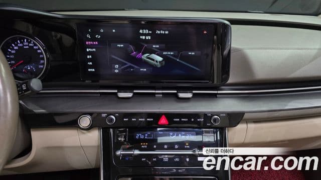 Kia Carnival 2020 — фото 15 из 20