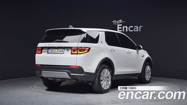 Land Rover Discovery Sport 2020 — ფოტო 4/20
