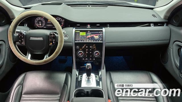 Land Rover Discovery Sport 2020 — ფოტო 3/20