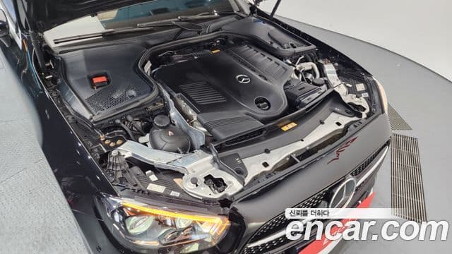Mercedes-Benz E-Class 2023 — фото 6 из 20