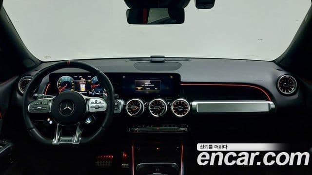 Mercedes-Benz GLB-Class 2022 — Фото 10/20