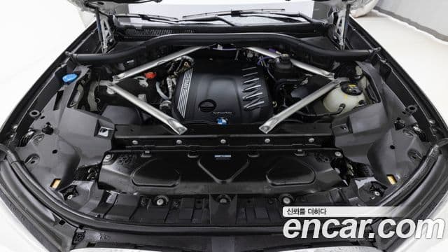 BMW X7 2021 — ფოტო 5/20