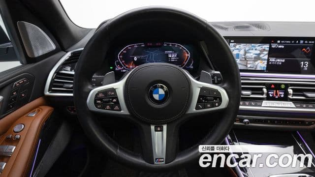 BMW X7 2021 — ფოტო 11/20