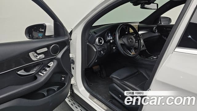 Mercedes-Benz GLC-Class 2019 — ფოტო 8/20
