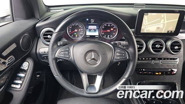 Mercedes-Benz GLC-Class 2019 — ფოტო 12/20