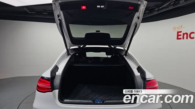 Mercedes-Benz GLC-Class 2019 — ფოტო 19/20