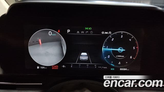 Kia Carnival 2022 — Şəkil 8/20