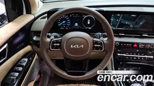 Kia Carnival 2022 — Şəkil 13/20