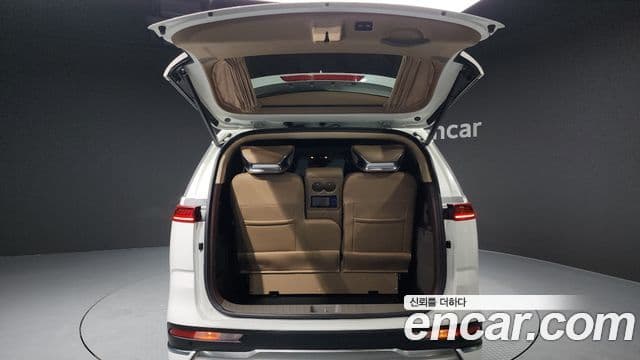Kia Carnival 2022 — Şəkil 20/20