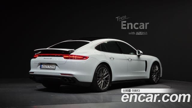 Porsche Panamera 2018 — Şəkil 2/20