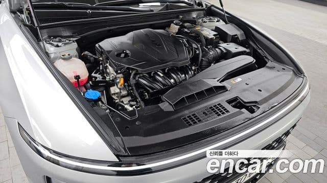 Hyundai Grandeur Hybrid 2023 — ფოტო 12/20