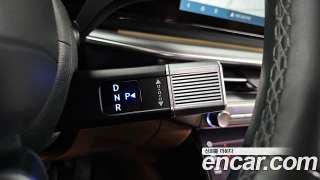 Hyundai Grandeur Hybrid 2023 — ფოტო 4/20