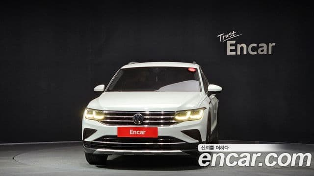 Volkswagen Tiguan 2022 — ფოტო 3/20