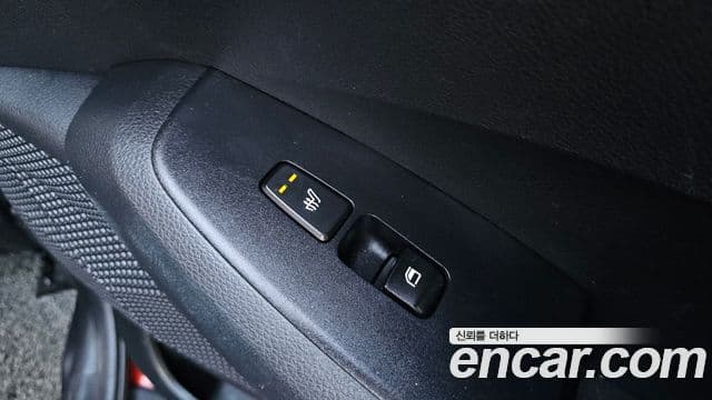 Kia Seltos 2022 — Şəkil 18/20