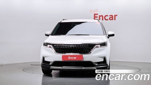 Kia Carnival 2021 — ფოტო 3/20