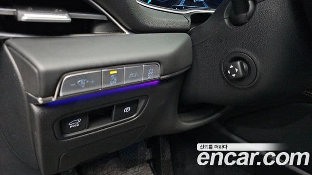 Genesis GV80 2021 — Şəkil 12/20